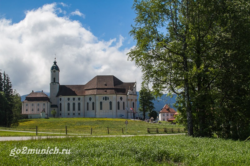 Вискирхе церковь на лугу Бавария
